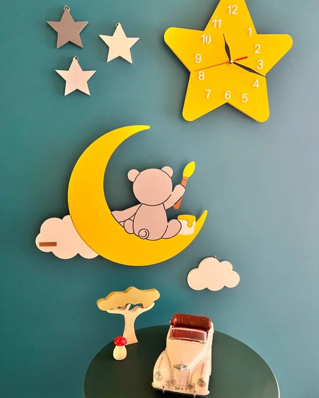 ماه و ساعت ستاره دار تدی